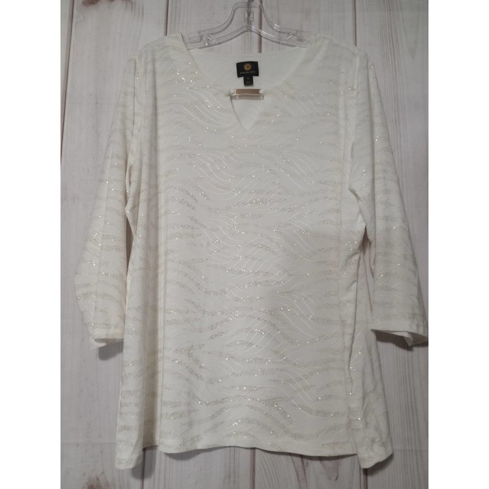 JM Collection‎ White Glitter Wavy Textured Split Neck Gold Bar Top 1X